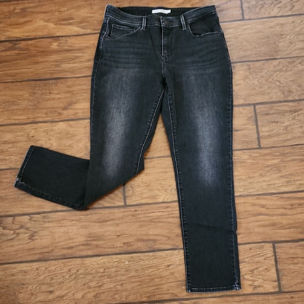 Levi's Women's Black Wash Skinny Jeans